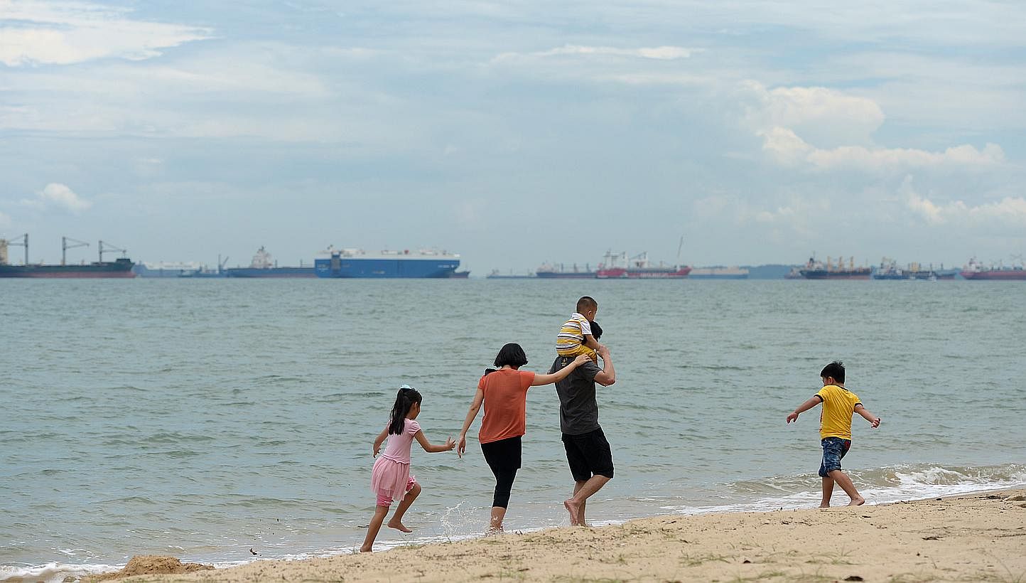 The National Water Safety Council has urged Singaporeans to be vigilant when taking part in sea and water sports, in the light of the recent mishaps off the eastern coast of the island. The council’s chairman, Dr Teo Ho Pin, said the drowning-relat