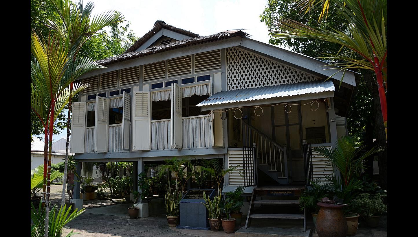 The museum (above) has no qualms about hailing Malaysia’s most famous premier, but it certainly does a good job in preserving Dr M’s childhood home – down to his father’s favourite chair – giving a good glimpse into Malaysian life in the 19