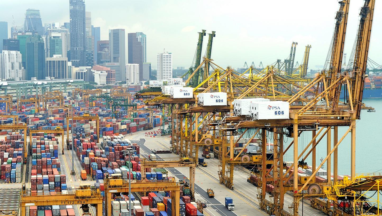 The maritime industry can be cautiously optimistic about this year's outlook with lower fuel costs as ports here hit another high in handling containers. -- ST PHOTO: TIFFANY GOH