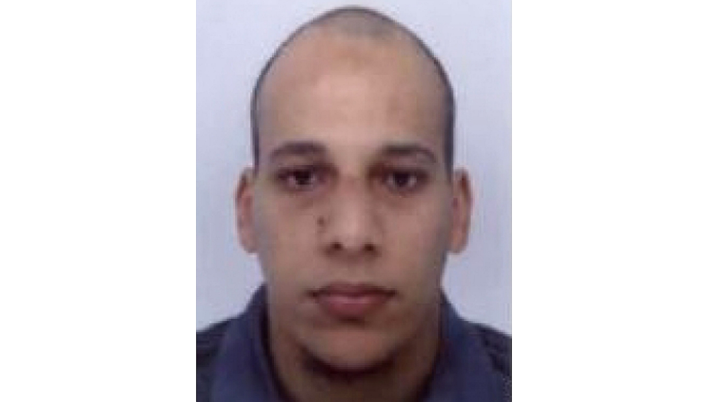 Cherif Kouachi, one of the two brothers who killed 12 people in an attack on France's Charlie Hebdo magazine, has been buried amid tight security outside of Paris, the local mayor's office told AFP. -- PHOTO: AFP