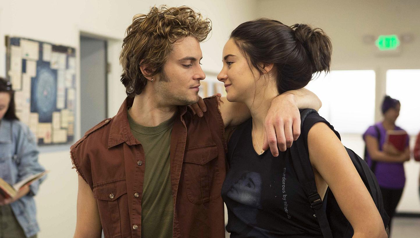 Kat (Shailene Woodley) copes with her mother’s disappearance while also dealing with a boyfriend, Phil (Shiloh Fernandez), who is growing increasingly distant. -- PHOTO: SHAW ORGANISATION