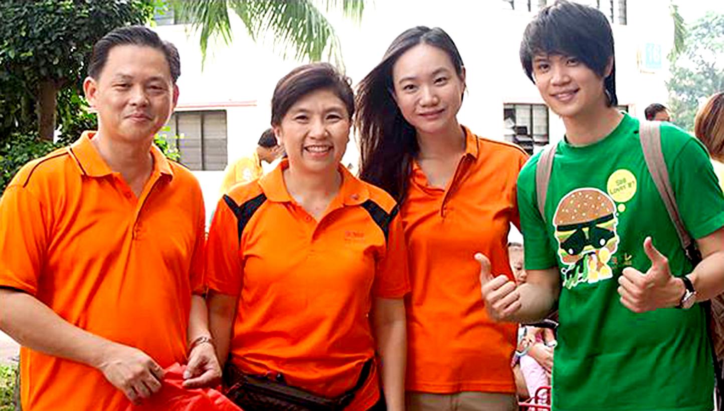 (From left) Tan Lam Siong, Jeannette Chong-Aruldoss, Nicole Seah and Elson Soh at a NSP goodie bag distribution in May 2013. -- PHOTO: JEANNETTE&nbsp;CHONG-ARULDOSS/FACEBOOK