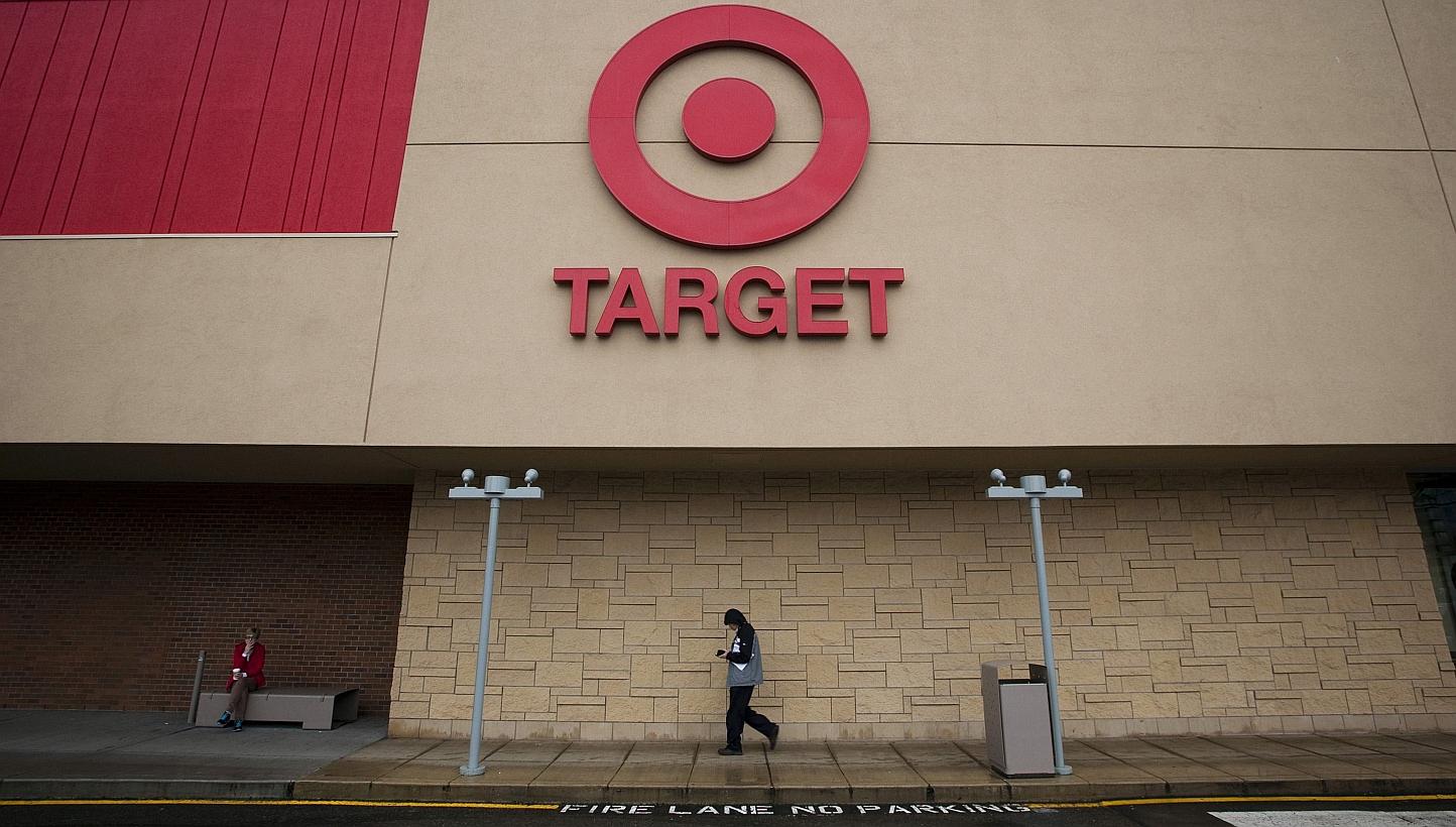 The New York state attorney general's office has accused major retailers Target, GNC, Walgreens and Wal-mart of selling fraudulent and potentially dangerous herbal supplements and demanded that they remove the products from their shelves. -- PHOTO: R