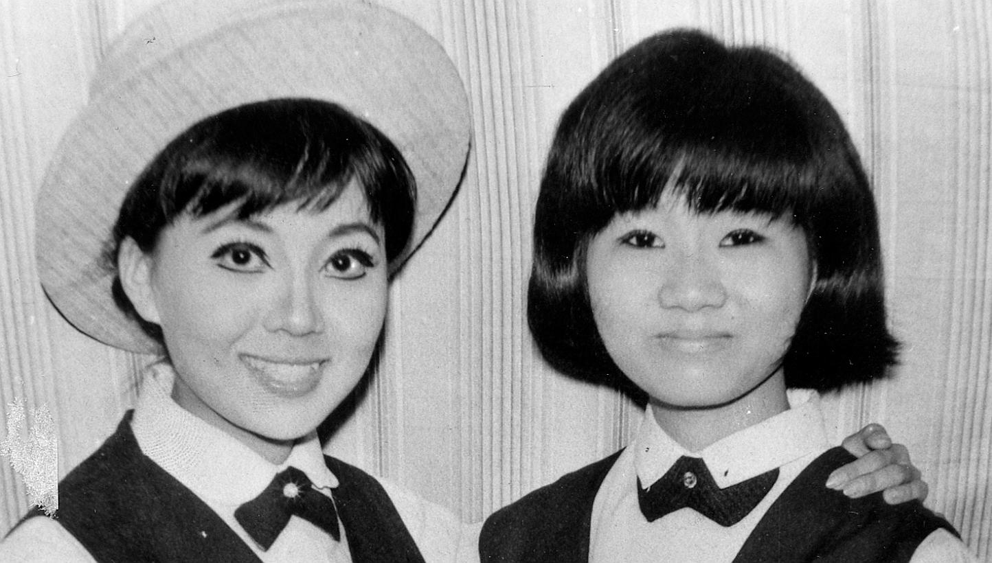 Rita Chao (right) and Sakura Teng were a popular duo in the 1960s. -- PHOTO: LIANHE WANBAO FILE