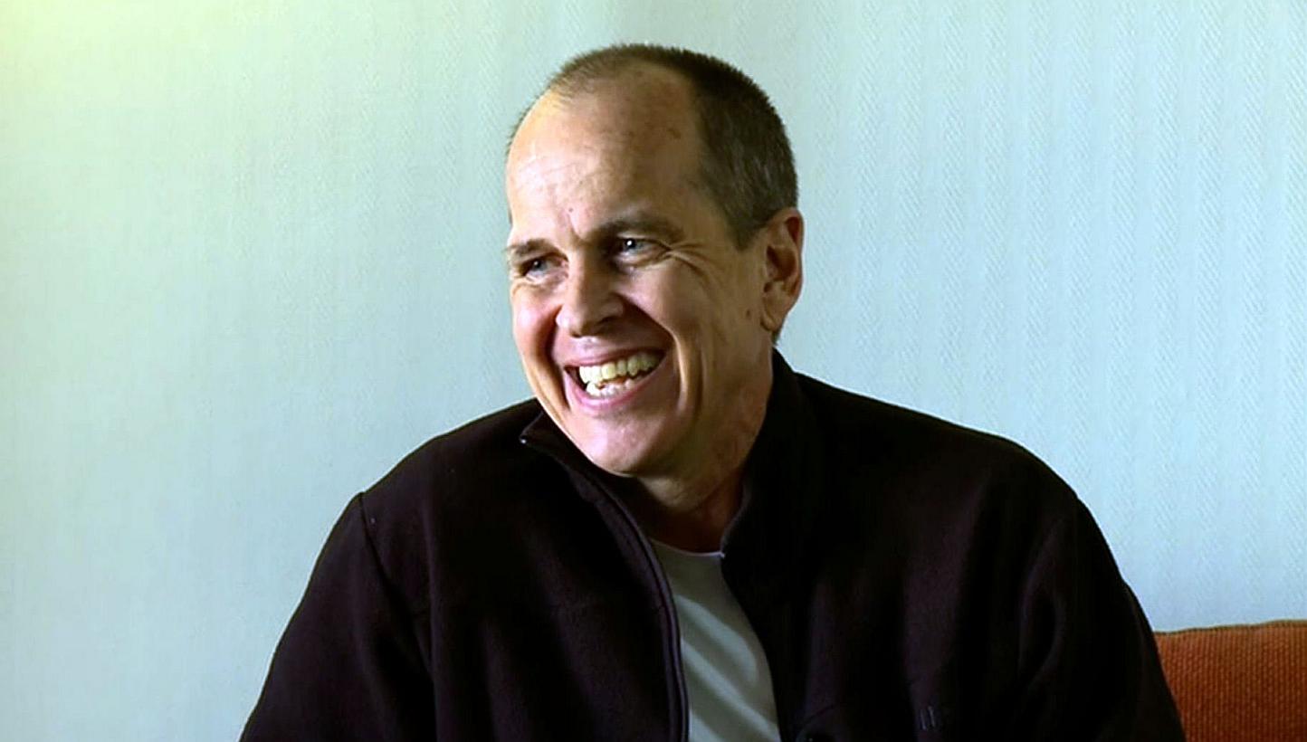 Al-Jazeera journalist Peter Greste arrived home on Thursday, Feb 5, 2015, in Australia after his release from Egypt where he was detained for more than 400 days, an AFP reporter at Brisbane airport said. -- PHOTO: AFP