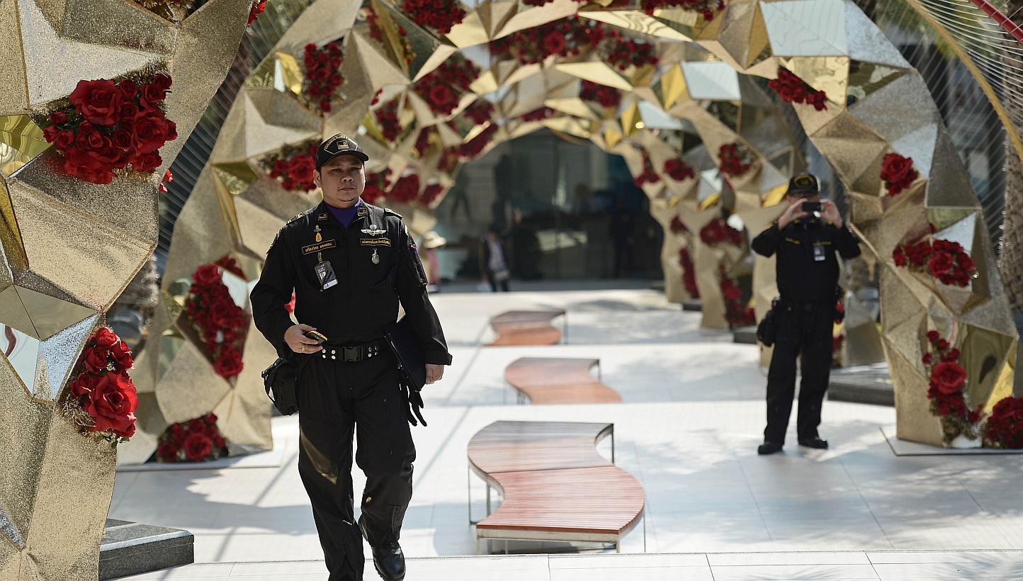 Thailand's legislators should scrap a proposal for the military to detain civilians for up to three months with no judicial oversight, rights group Human Rights Watch said on Friday. -- PHOTO: AFP