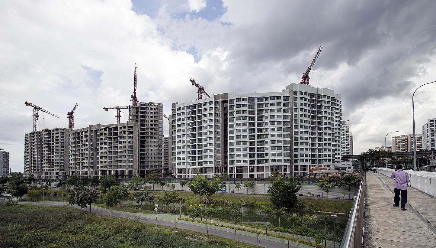 Flats being constructed in Punggol on Aug 10, 2014. -- PHOTO: BLOOMBERG