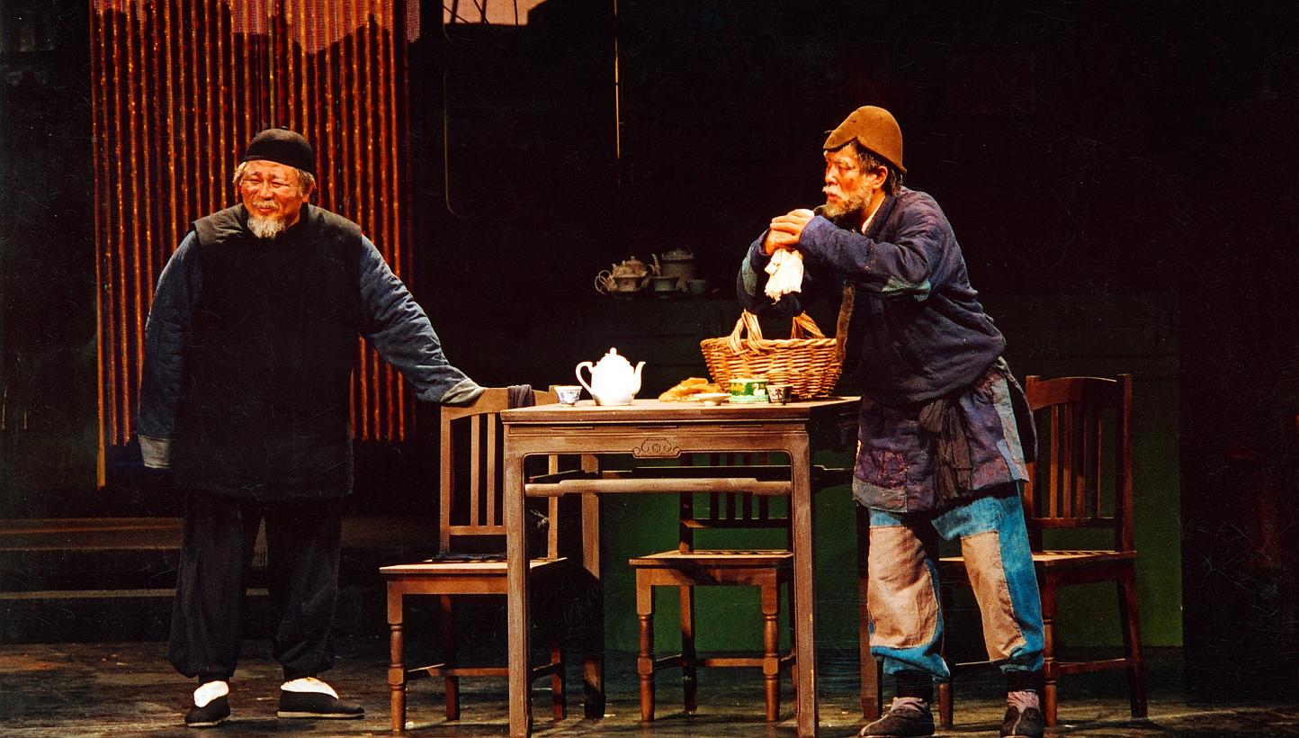 Liang Guanhua (left) plays the proprietor of the Teahouse with Pu Cunxin (right) as Fourth Master Chang. -- PHOTO: COURTESY OF THE ESPLANADE