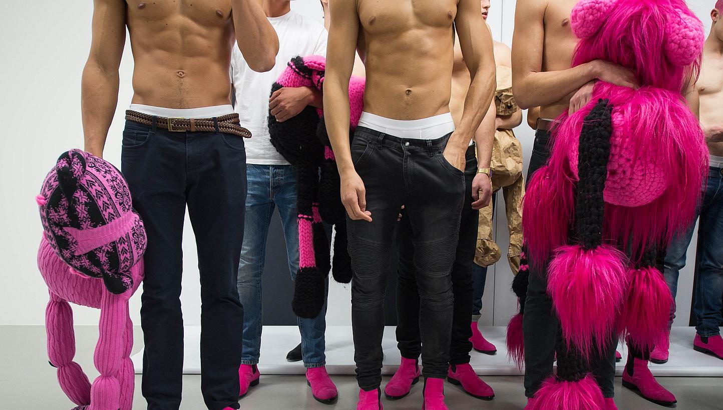 What is an "average" size for a penis? The enduring question now has a scientific answer, according to an analysis of more than 15,000 appendages around the world. -- PHOTO: AFP