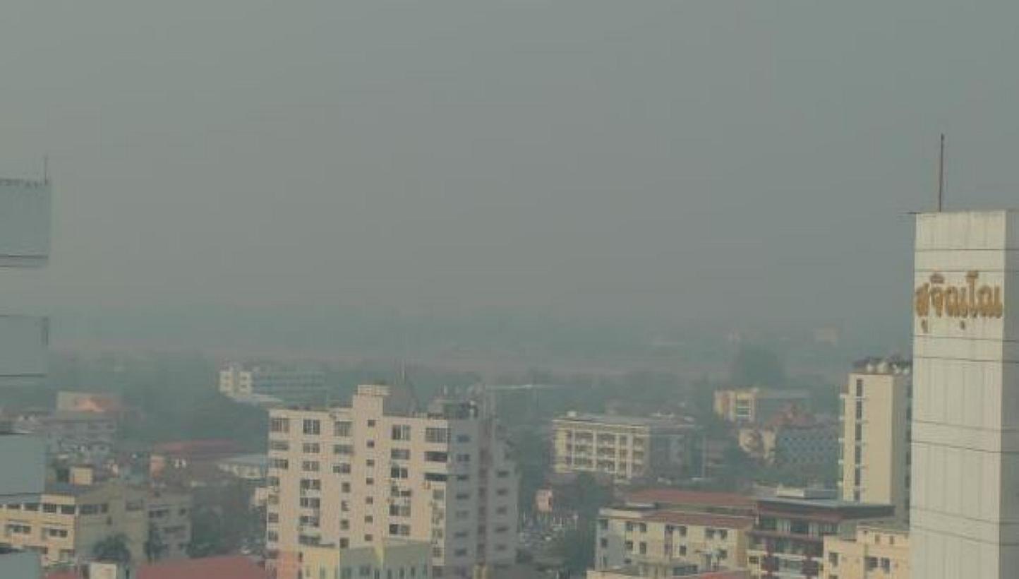 Northern Thailand was shrouded in smog as air pollution hit unhealthy levels in some areas, due to uncontrolled burning and wild fires. -- PHOTO: THE NATION/ASIA NEWS NETWORK 