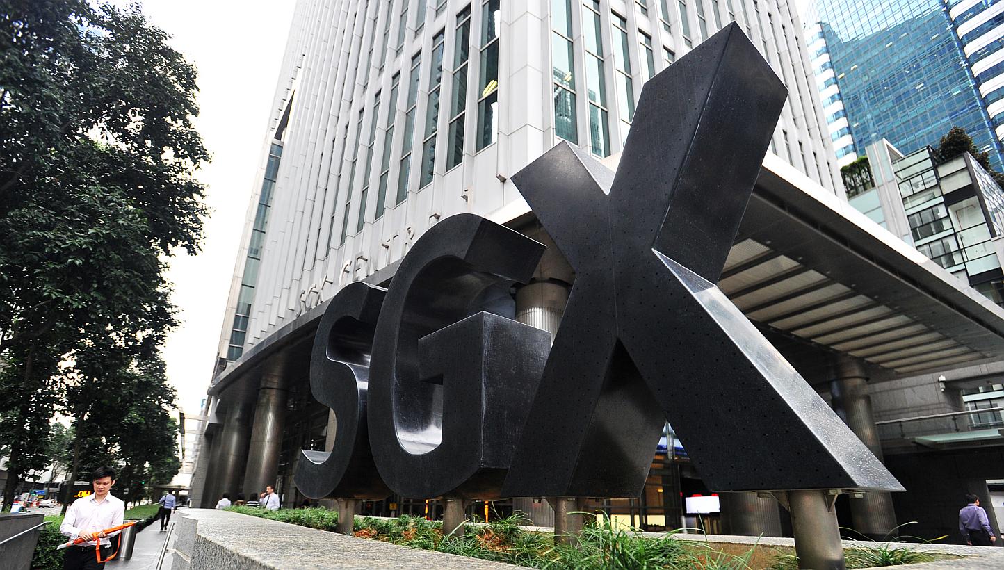 The Singapore stock market ended firmer today after starting the second quarter on a quiet note on Wednesday, as performance in regional markets helped lift sentiments ahead of the long weekend. -- ST PHOTO:&nbsp;LIM YAOHUI