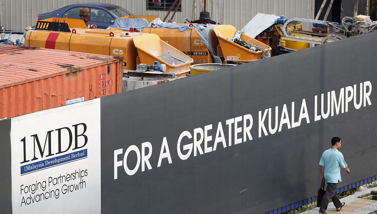 Malaysia scrapped a plan to seek buyers for state investment company 1Malaysia Development Bhd.'s (1MDB) RM12 billion (S$4.44 billion) power business, reversing course just a week after saying it appointed a bank to field interest in the assets. -- P