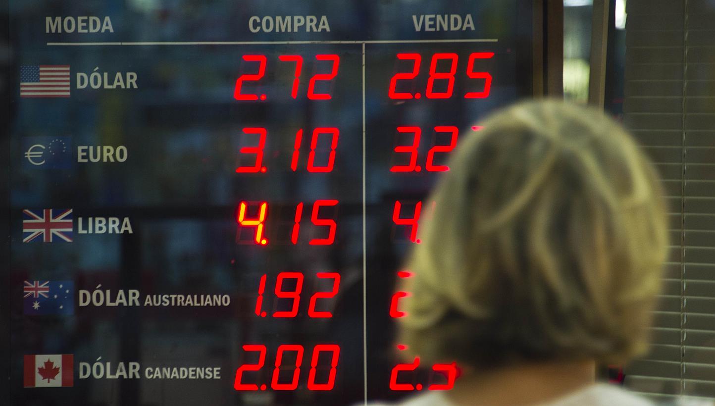 Carry trade - where investors seek to make a profit from interest-rate differentials between currencies - can trigger sharp rate swings, which can in turn destabilise financial markets.