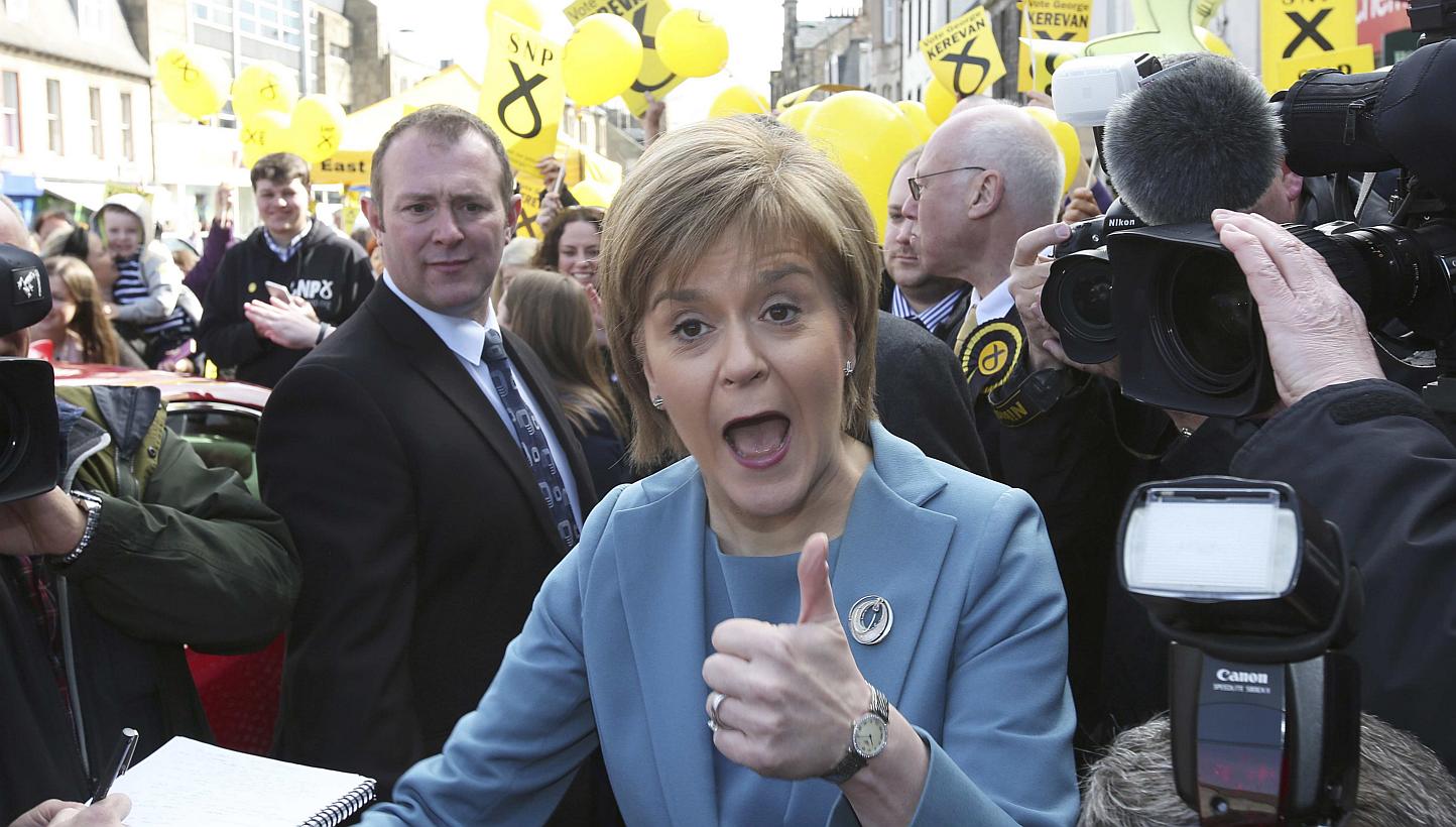 Nicola Sturgeon, the leader of the Scottish National Party (SNP), gives a thumbs up while campaigning in Musselburgh, Scotland, Britain on May 1, 2015. -- PHOTO: REUTERS&nbsp;