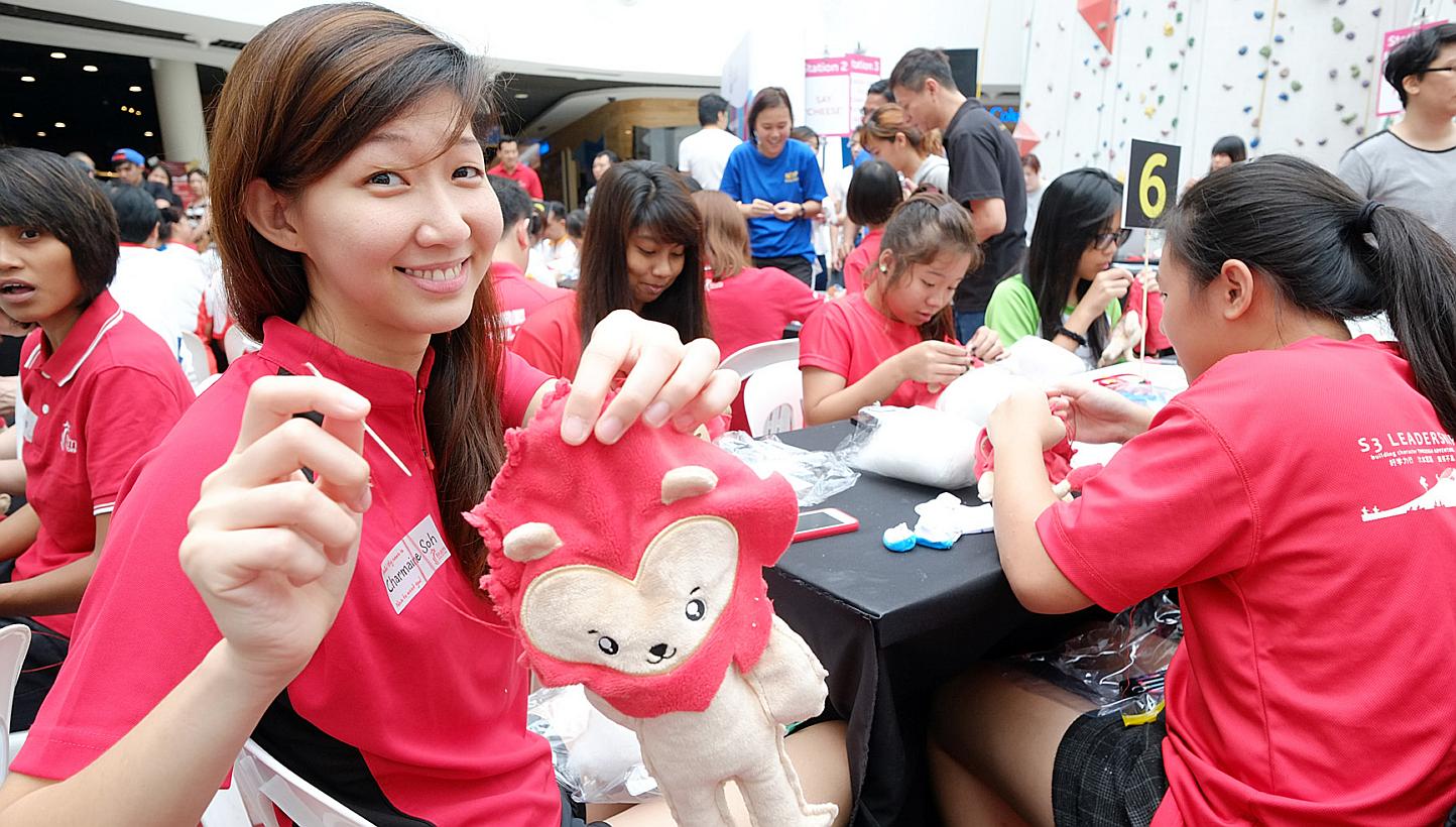 National netballer Charmaine Soh at the launch of Make-a-Nila programme at Kallang Wave Mall on 29 November 2014. -- PHOTO: SPORT SINGAPORE