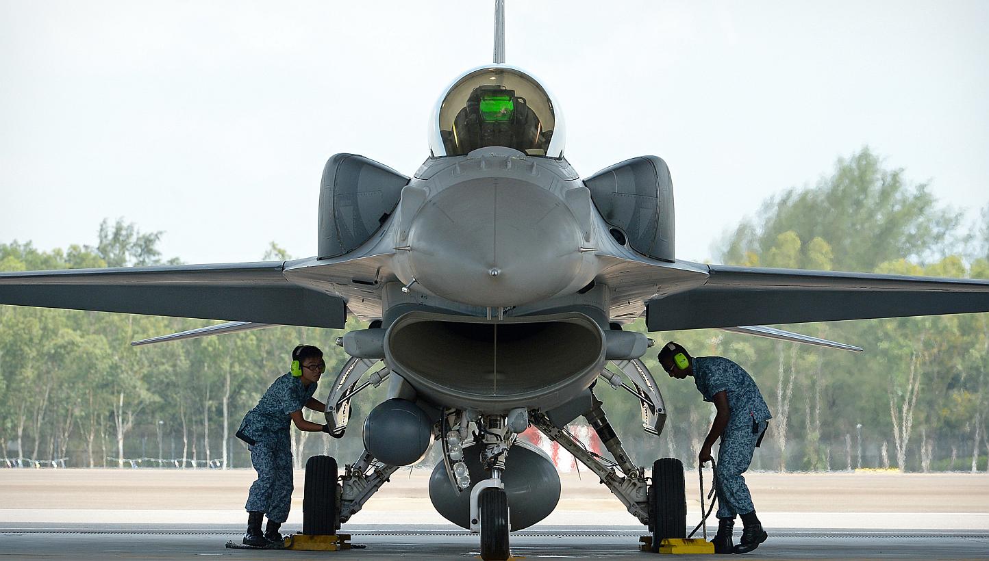 A F-16 fighter jet from SAF's 145 Squadron. The US State Department has approved a $130 million (S$173.3 million) deal for an upgrade of Singapore's F-16 fleet, the US Defence Security Cooperation Agency said in a statement on Thursday. -- PHOTO: ST