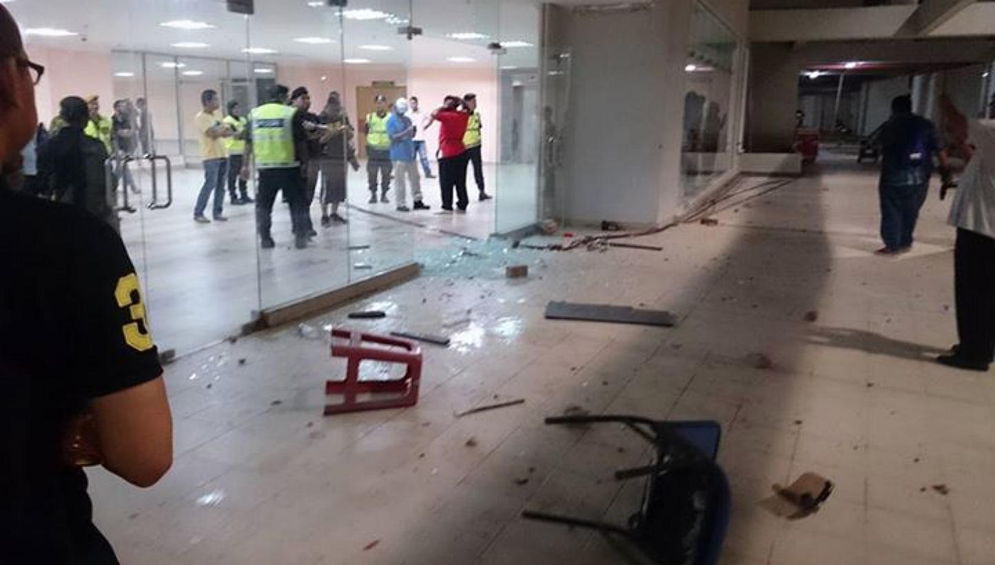 LionsXII players and their fans from Singapore were stranded at the Sultan Mizan Zainal Abidin stadium in Malaysia for about five hours, after Terengganu fans turned violent over their team's failure to qualify on Saturday for the Malaysian FA Cup fi