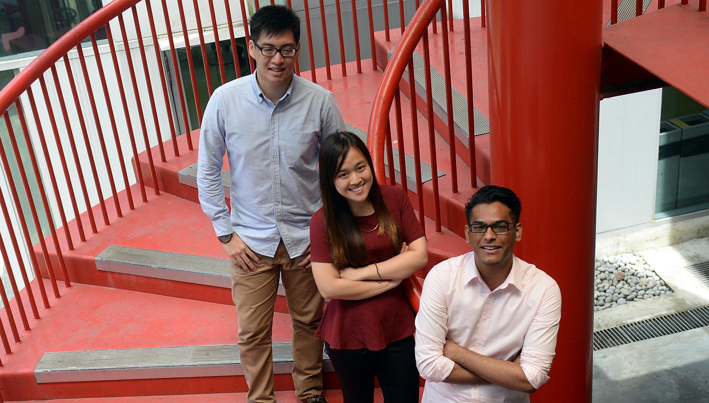 Ms Amanda Chia (middle), who graduates from Singapore Polytechnic on Thursday, is on her way to becoming a doctor after a rocky start as a teenager. -- ST PHOTO: AZIZ HUSSIN 