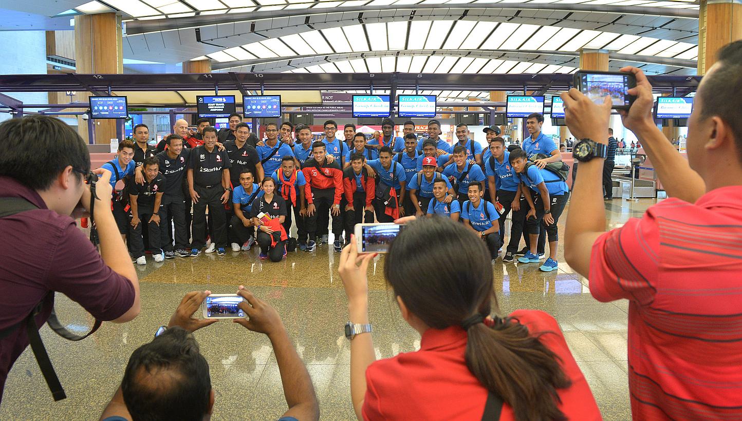 The LionsXII at the Changi Airport Terminal 2 departing for Kuala Lumpur ahead of Malaysia FA Cup Final. -- ST PHOTO: ALPHONSUS CHERN&nbsp;