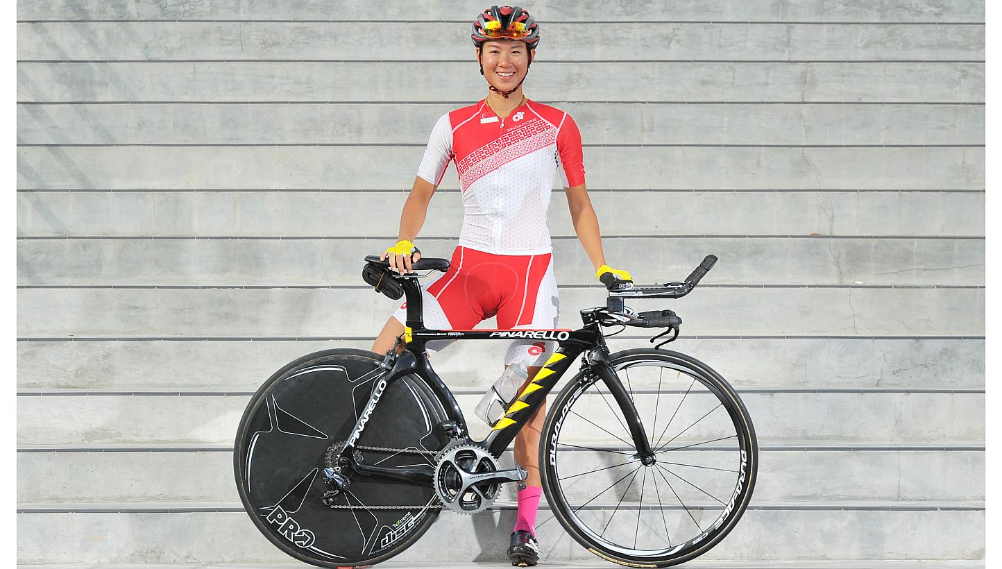 Singapore cyclist and 2013 SEA Games Gold medalist Dinah Chan, 29, has announced she is ready to defend her gold medal at the SEA Games next month.&nbsp;-- ST PHOTO:&nbsp;LIM YAOHUI FOR THE STRAITS TIMES