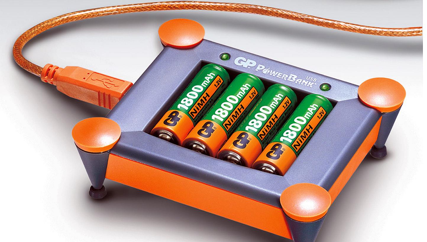 Battery maker GP Batteries on Wednesday, May 27, 2015, reported a smaller net loss of $2.3 million for the fourth quarter, compared to the $26 million loss in the same period a year ago. -- PHOTO: GP BATTERIES LT&nbsp;