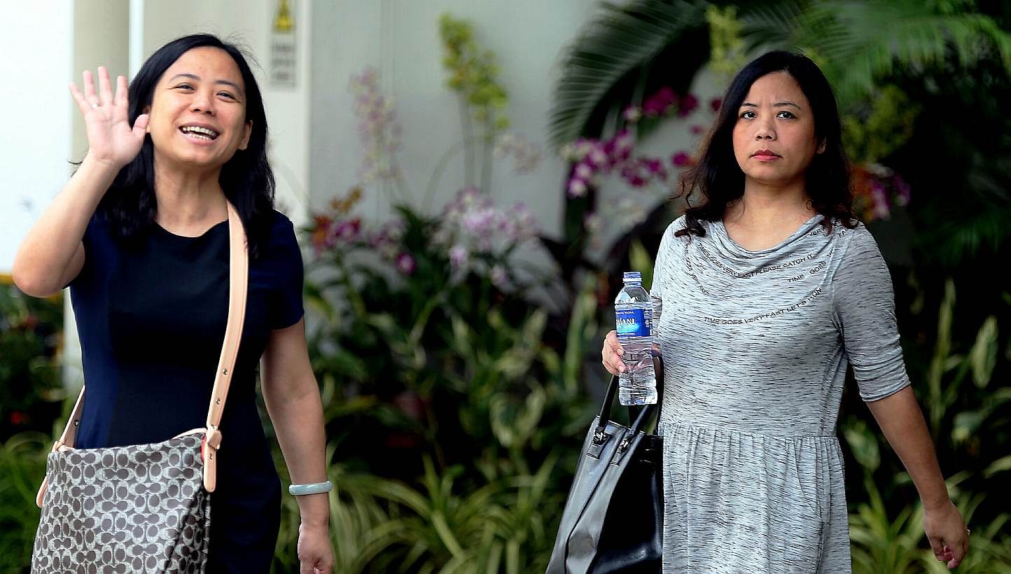 &nbsp; &nbsp;Tang Lei (left) and Tang Bei leaving the State Courts on Thursday, May 28. -- ST PHOTO: WONG KWAI CHOW&nbsp;