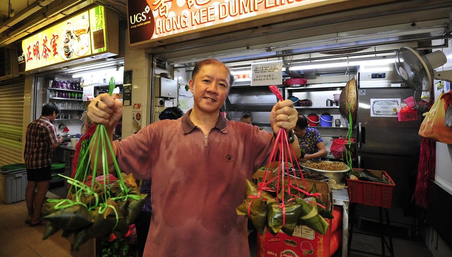 Hiong Kee Dumpling’s Mr Richard Lim learnt all he needed to learn about making dumplings from his mother. -- PHOTO: DIOS VINCOY JR FOR THE STRAITS TIMES