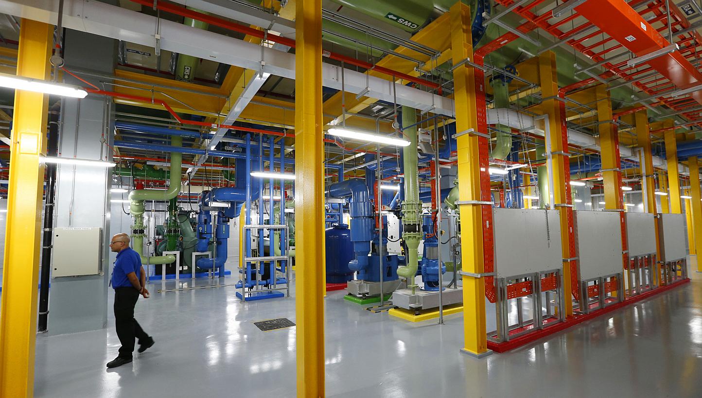 The chiller room at Google’s data centre in Jurong. Barely 18 months after opening its first data centre in Singapore, Google is expanding the facility to deal with a surge in data usage both domestically and globally. -- ST PHOTO: KEVIN LIM 