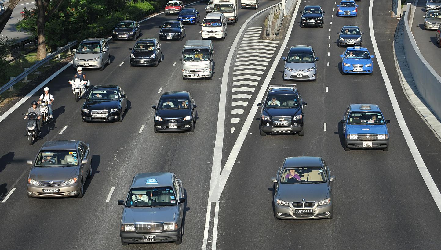 COE prices for cars continued their slide at the latest tender despite aggressive sales promotions in the last two weekends. -- PHOTO: ST FILE