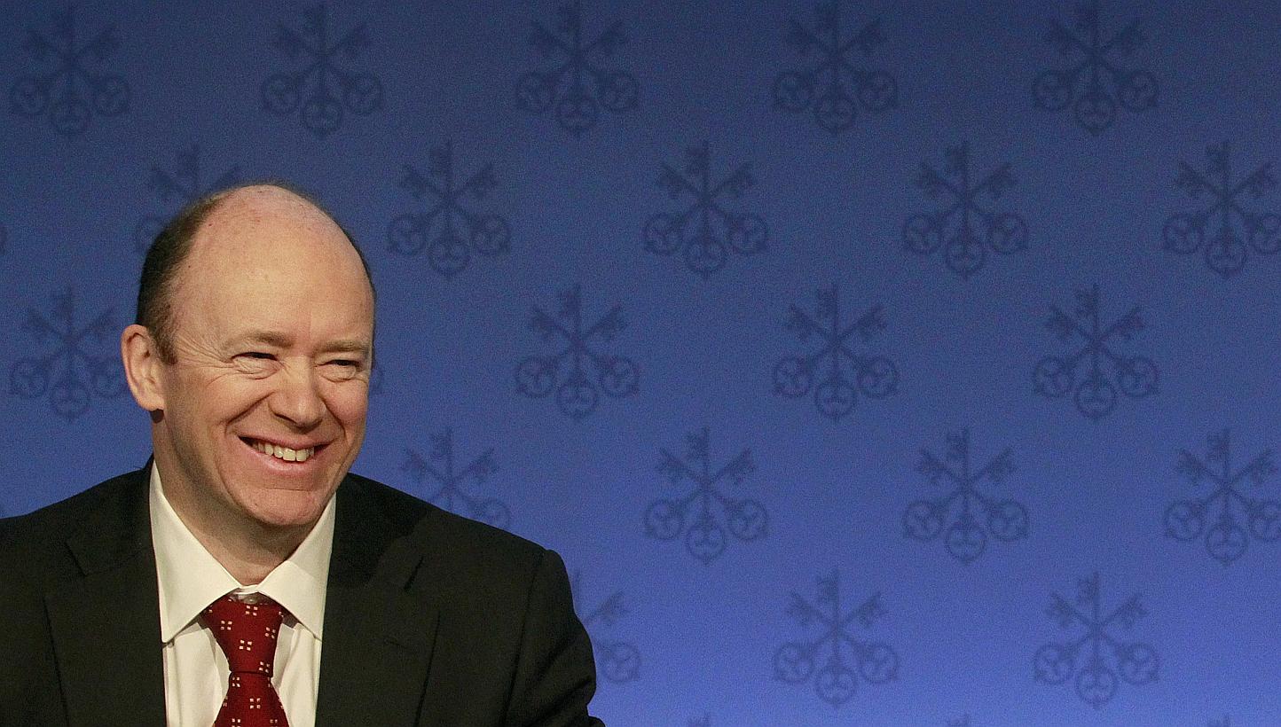 Deutsche Bank appoints John Cryan as its new CEO on Sunday, June 7, 2015 after co-chief executives Anshu Jain and Juergen Fitschen resigned following criticism from investors. -- PHOTO: REUTERS
