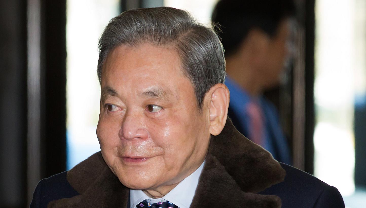 Samsung Electronics chairman Lee Kun Hee will remain at the Samsung Medical Centre in Seoul, where he has been receiving treatment since May last year following a heart attack. -- PHOTO: BLOOMBERG