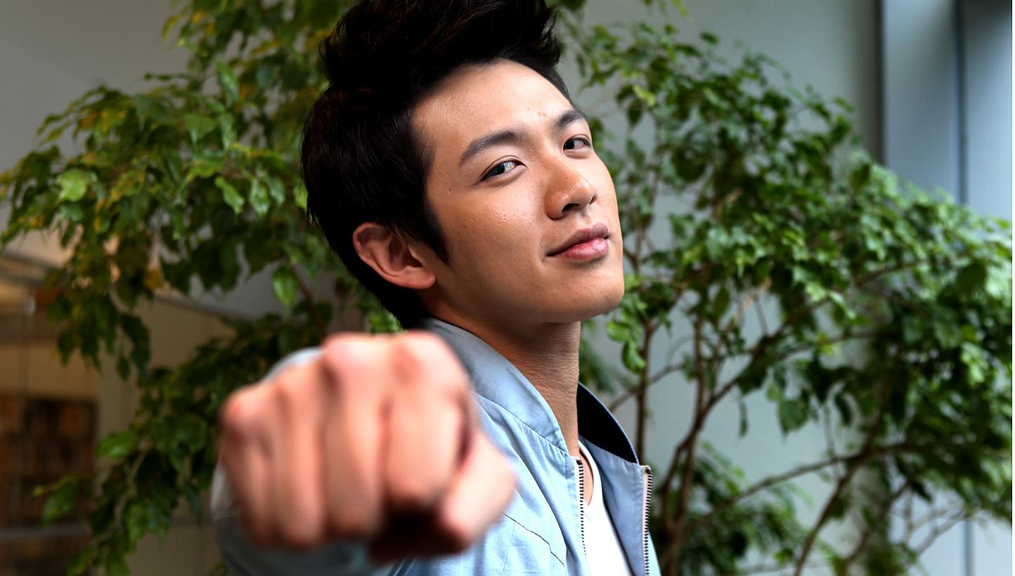 More than nine months after his detention in China for marijuana use, Taiwanese actor Kai Ko has returned to the mainland to take part in a run and rebuild a healthy, sunny image. -- PHOTO: ST FILE