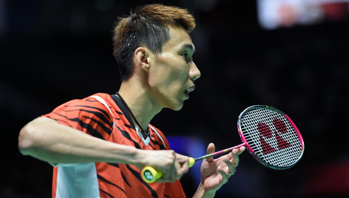 Malaysia's Lee Chong Wei in action during the SEA Games' badminton competition. -- PHOTO: AFP&nbsp;