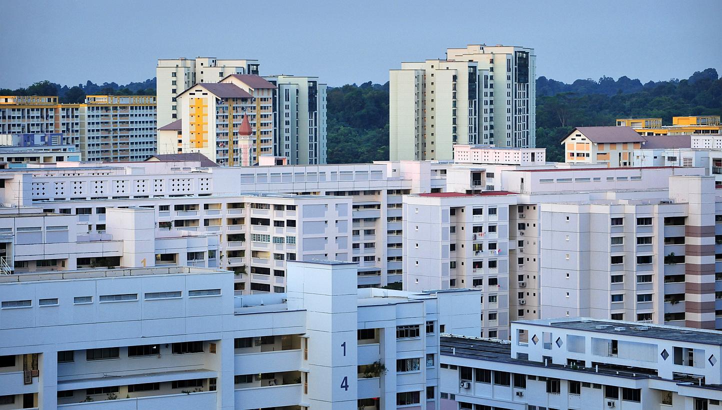 Interest in the Lease Buyback Scheme surged when more households became eligible in April, with 450 applications in April and May, the Housing Board said on Friday. -- ST PHOTO: ALPHONSUS CHERN