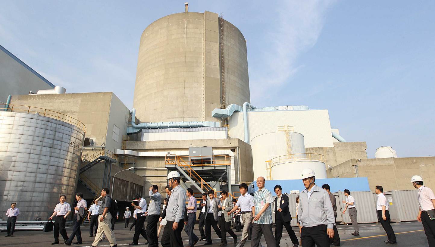 This picture taken on July 9, 2012 shows South Korea's oldest nuclear reactor Gori Reactor No.1 in the southestern port of Busan. -- PHOTO: AFP&nbsp;