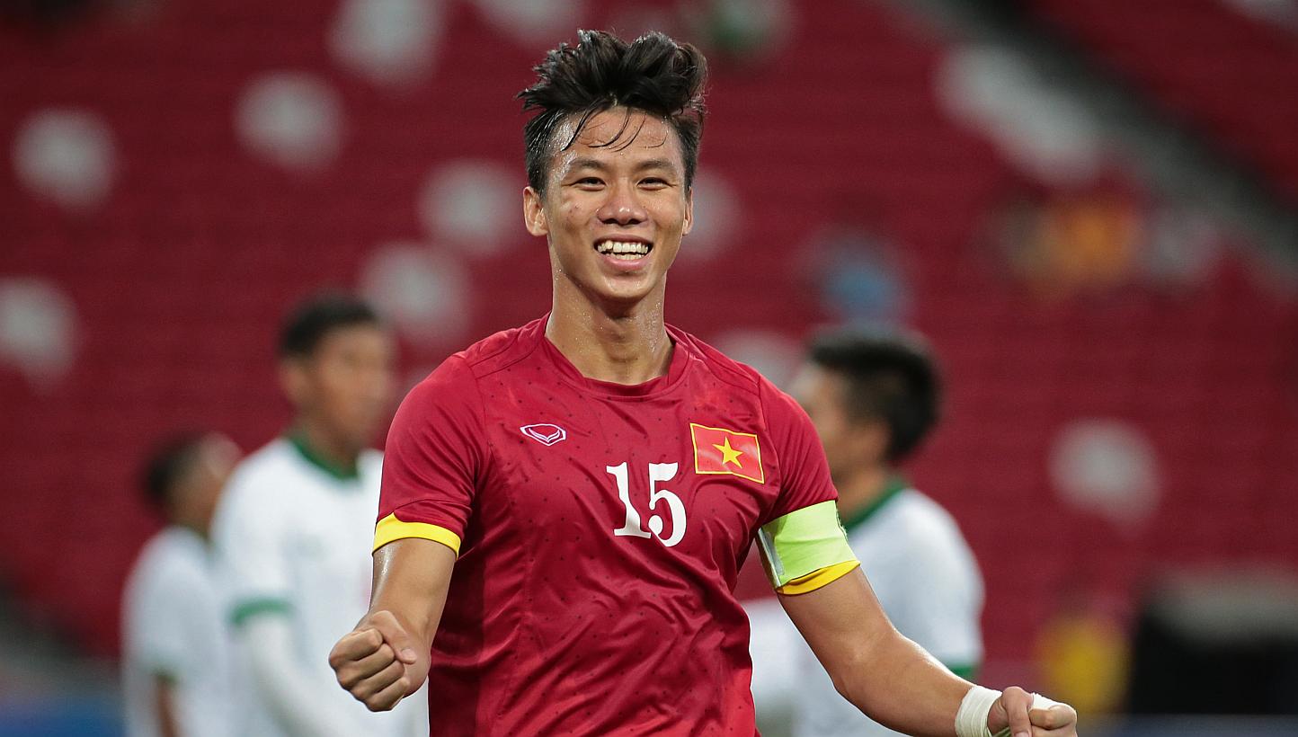 Vietnam's Que Ngoc Hai celebrating after scoring his team's fifth goal against Indonesia on Monday, June 15, 20-15. Vietnam sent Indonesia crashing into the international football wilderness with a 5-0 drubbing in the SEA Games bronze-medal matc