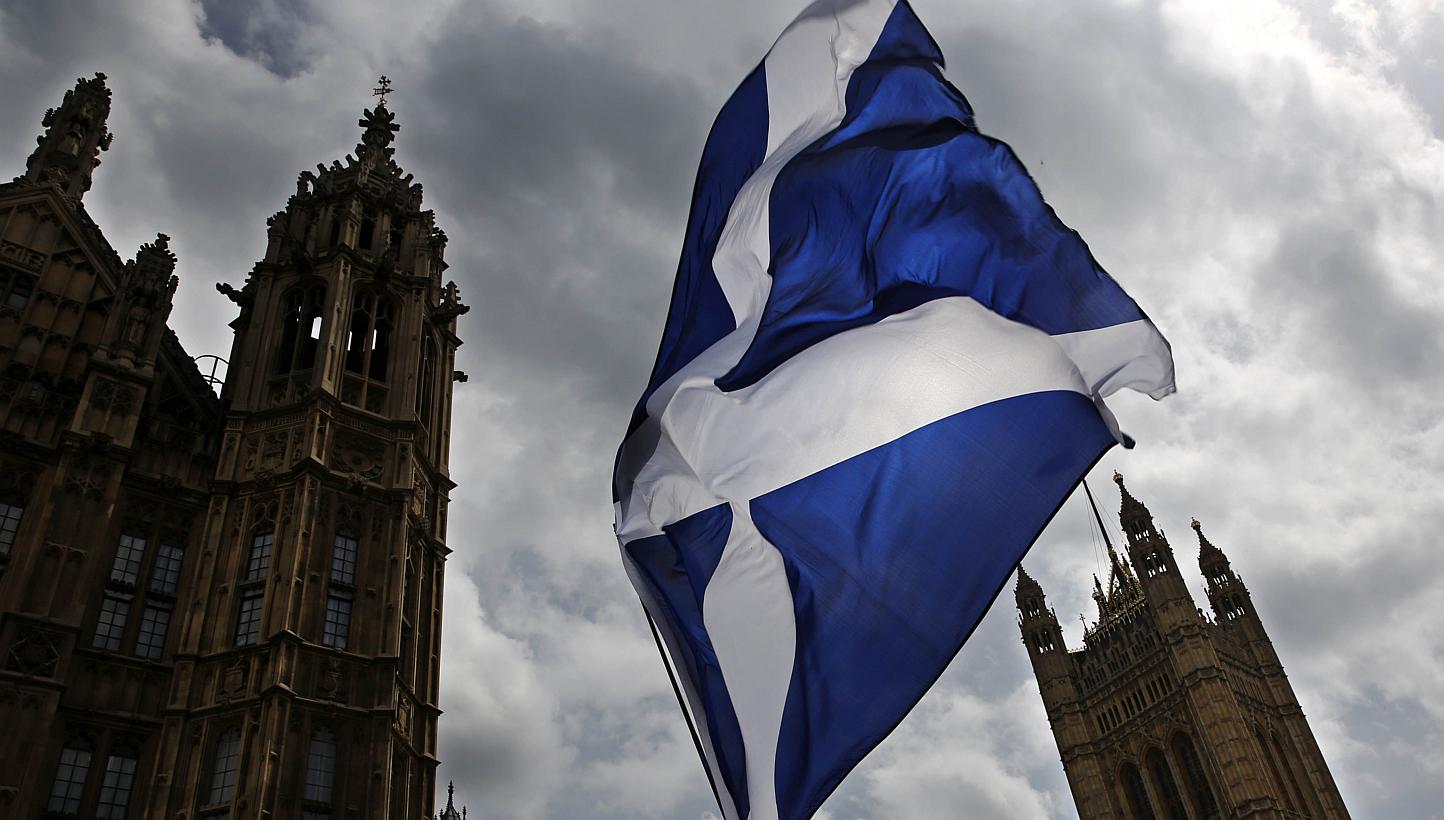 The Scottish National Party (SNP) has threatened to call for another referendum to break up the United Kingdom unless the British government agrees to devolve more powers to Scotland, the Financial Times reported on Monday, June 15, 2015. -- PHOTO: A