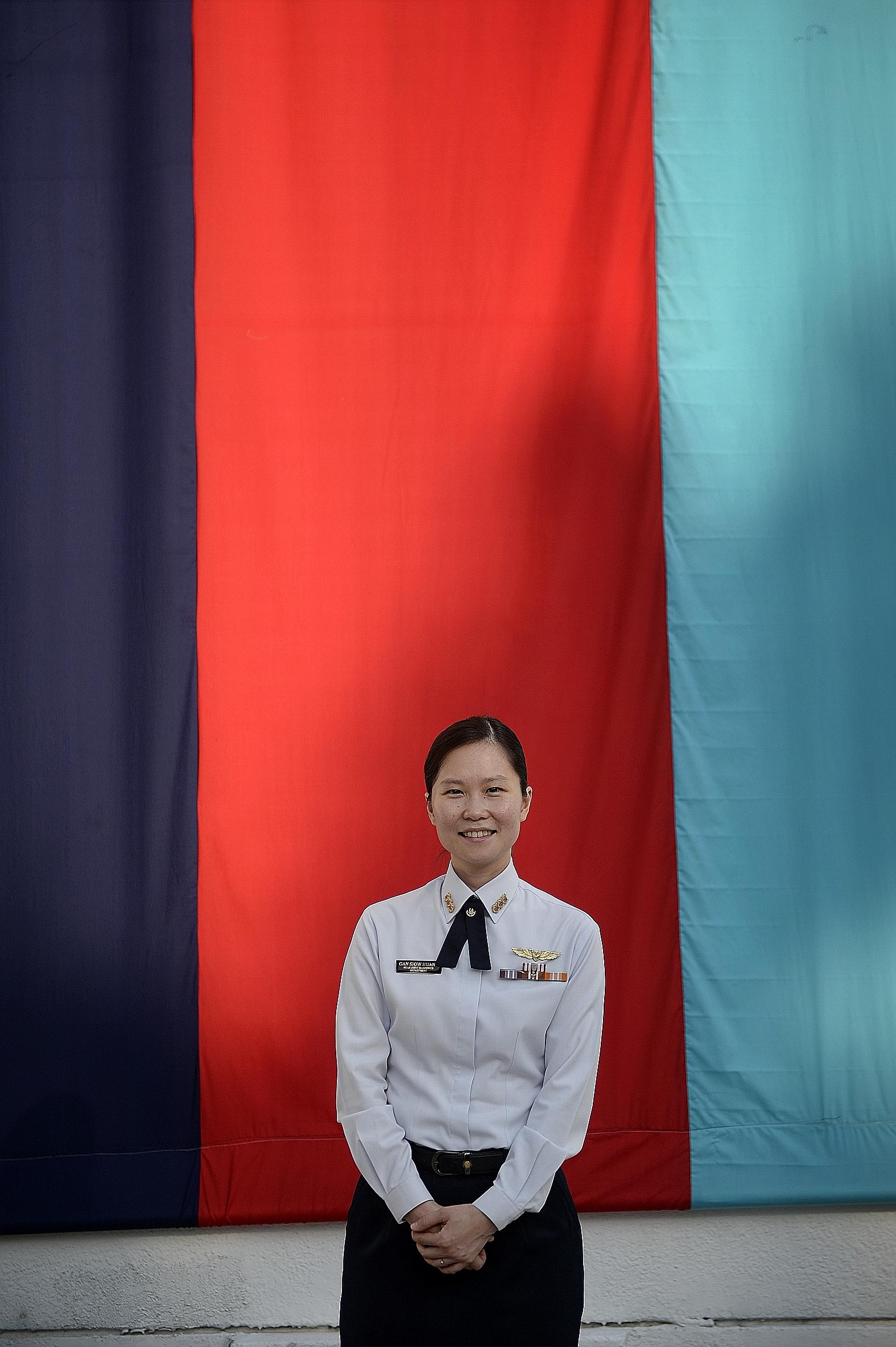 Air force officer Gan Siow Huang is the first SAF woman combatant to rise to the rank of brigadier-general. She was among seven colonels who received their first star as brigadier-general or rear-admiral last Friday. They will wear their new ranks on