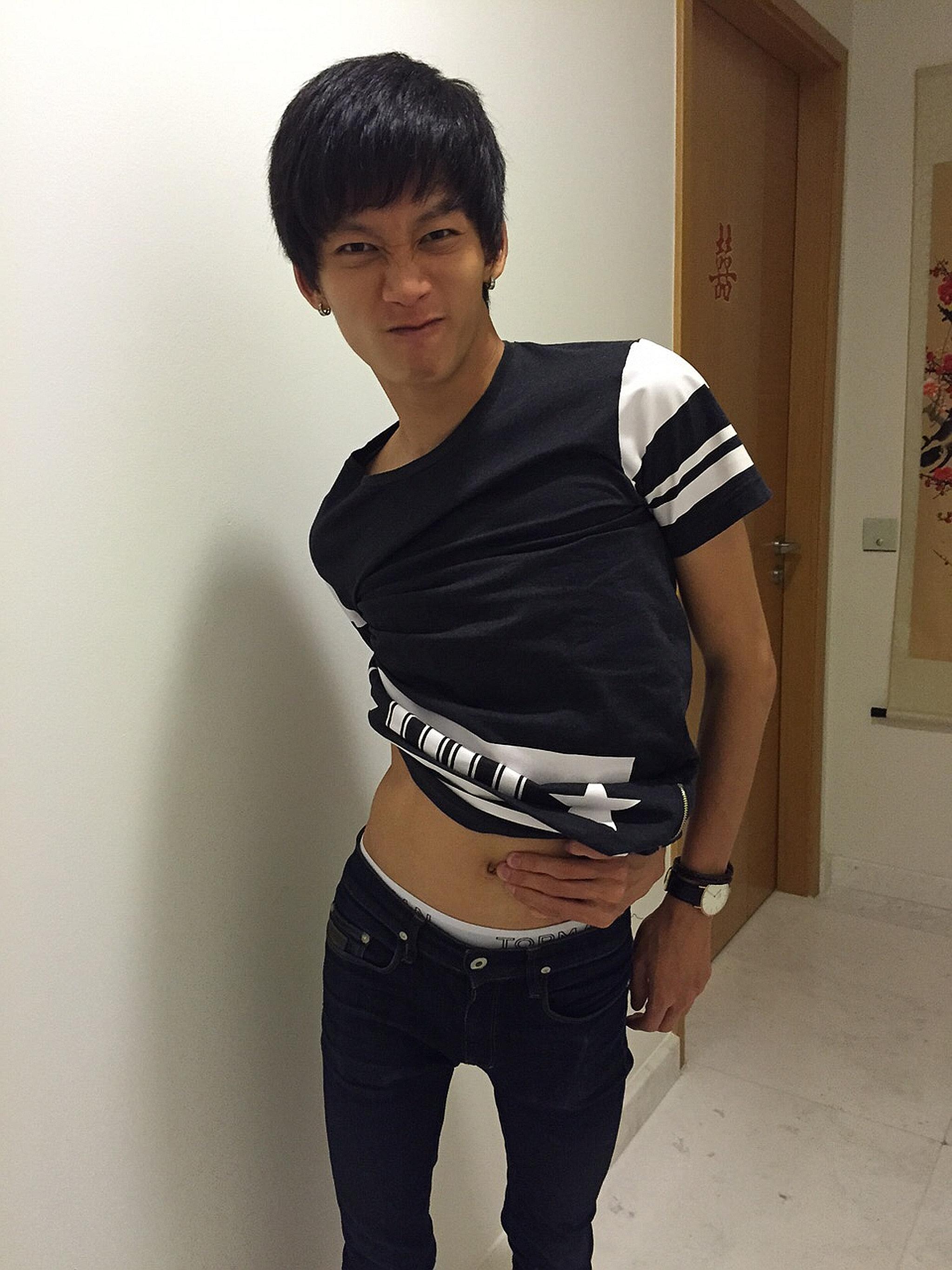 In one of the body challenges, one reaches the arm around the back to touch the belly button, in a bid to show off a supposedly small waist.