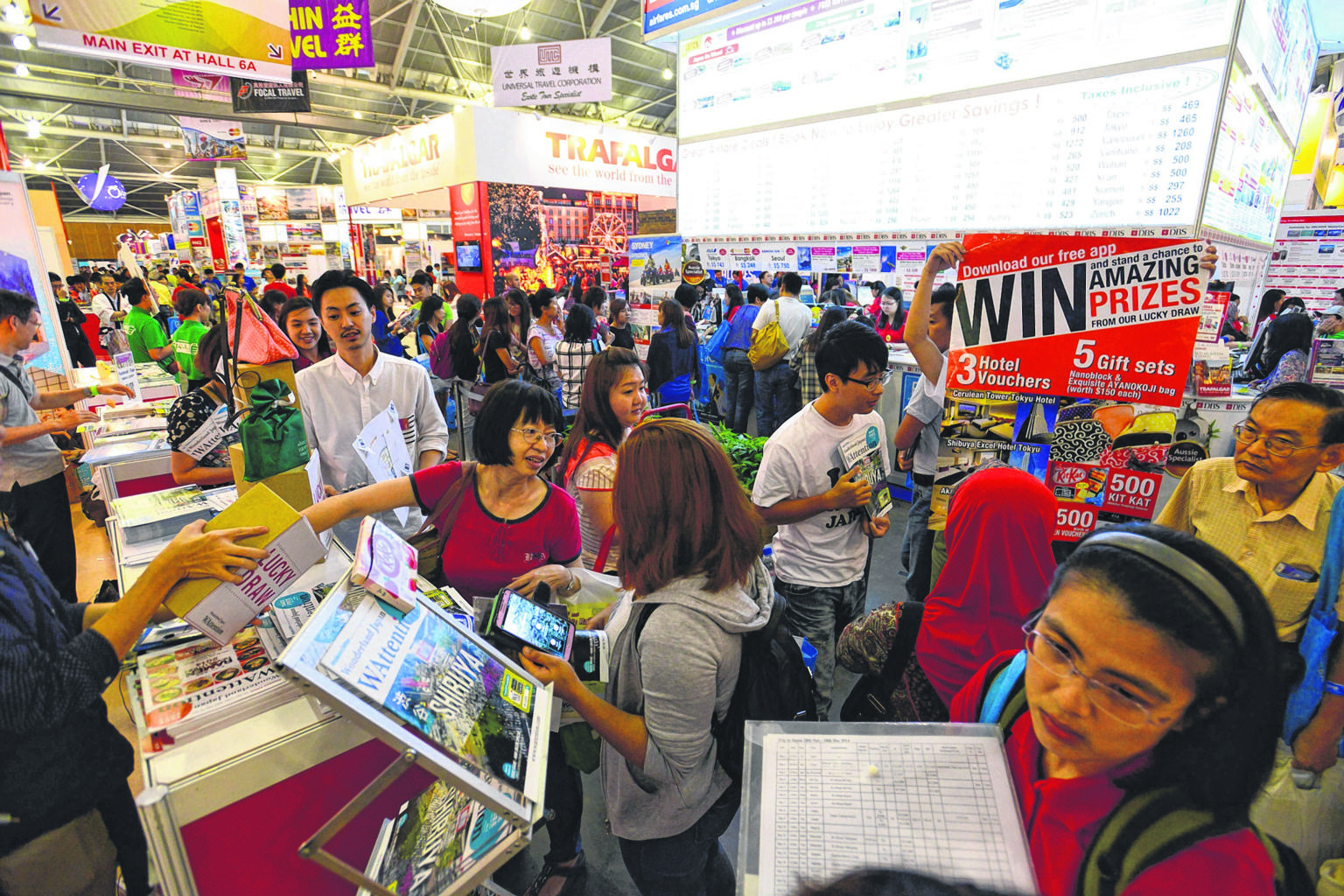 Low barriers to entry, lax regulation and a chance to make quick money are drawing many to set up travel agencies. For example, with a paid-up capital of just $100,000, a travel agency can collect $3 million in unprotected deposits by selling at half