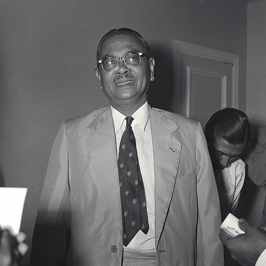 Tunku Abdul Rahman said it was necessary to hold talks between KL and Singapore.