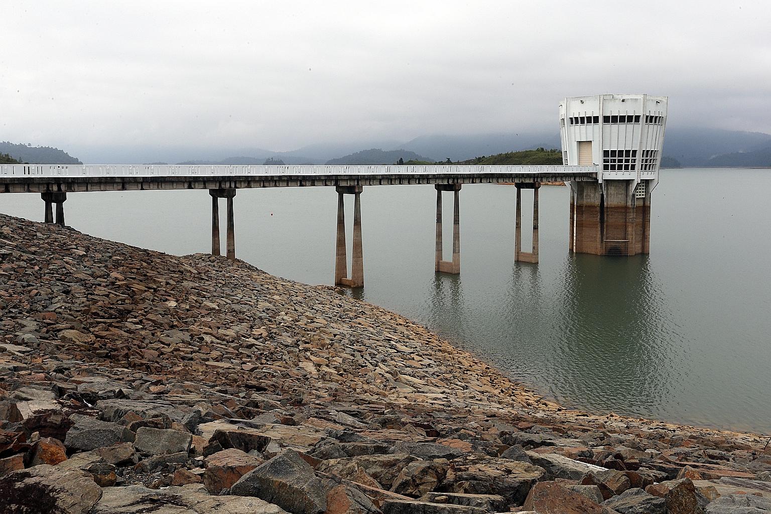 Water in the Linggiu Reservoir in Johor, which helps supply water to Singapore, has been steadily depleting due to prolonged dry weather.
