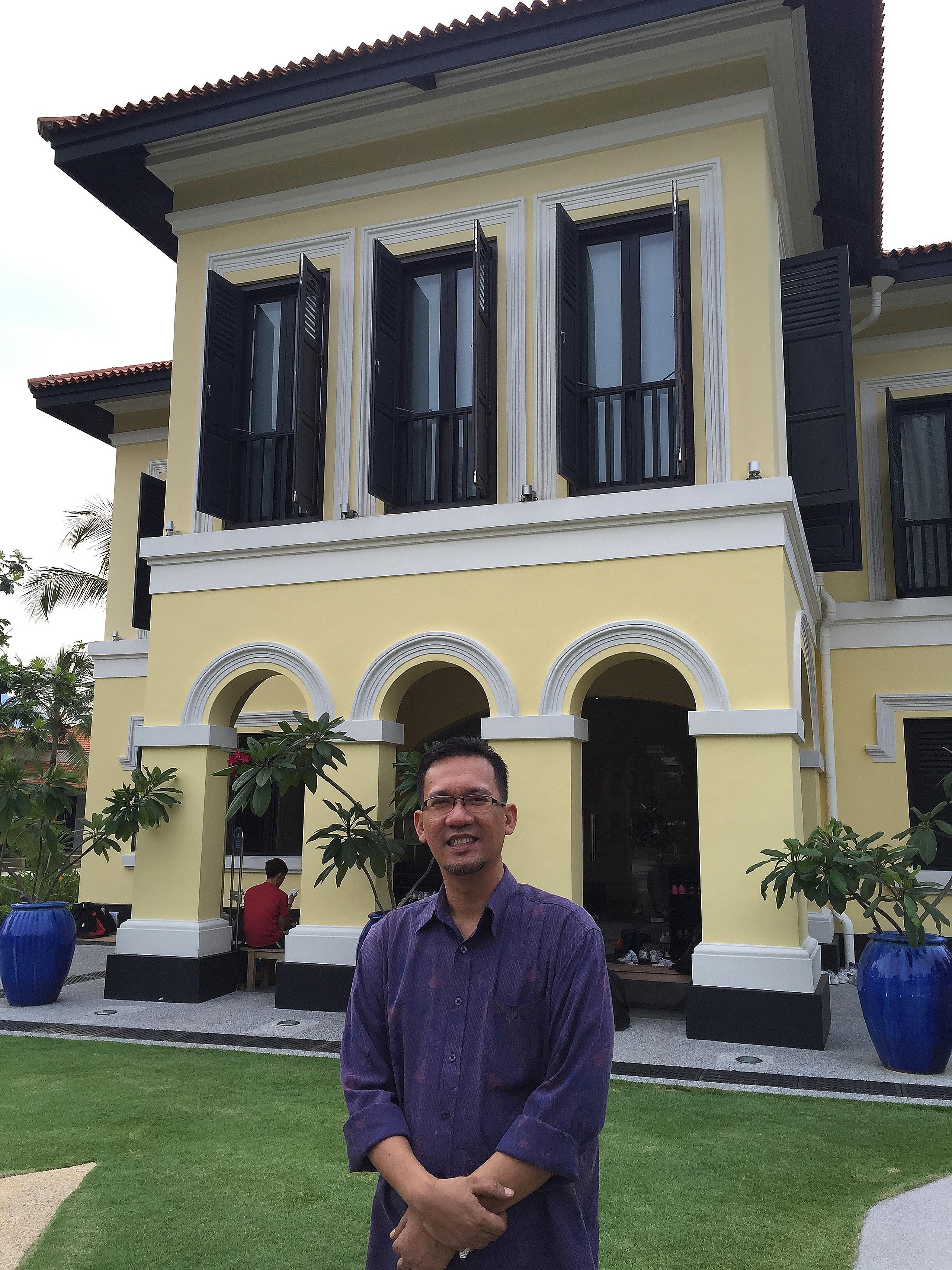 Mr Tengku Shawal, 47, used to slide down the banisters of this former palace, which became the Malay Heritage Centre in 2005.