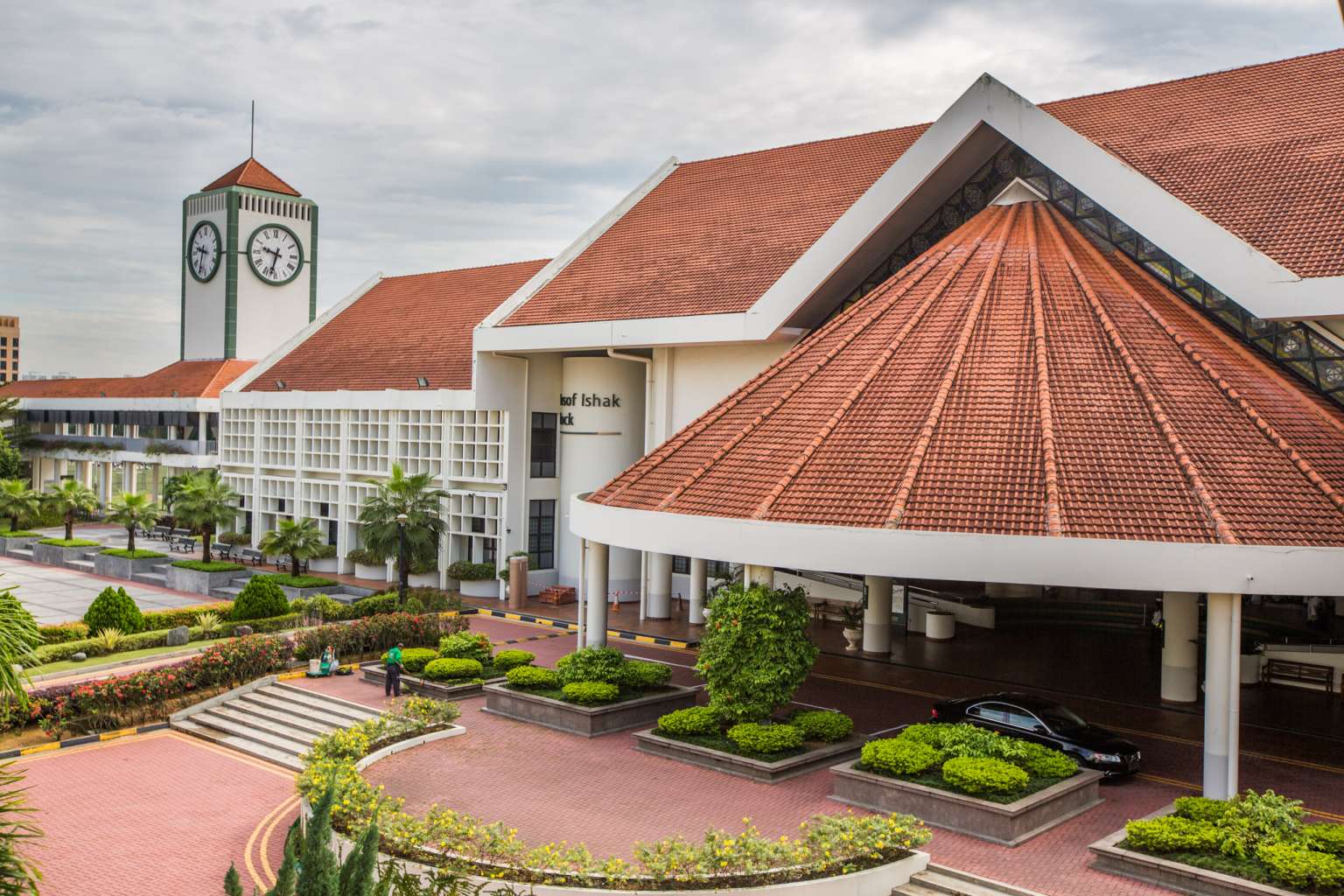 Cut-off points up for popular secondary schools like Raffles ...