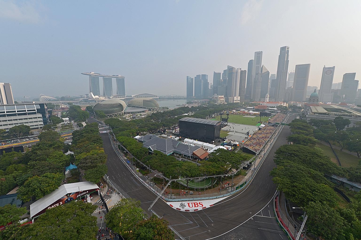 A view of the Padang and the CBD as seen from Swissotel The Stamford. Cyclists and joggers can enjoy a 4.7km route of fully and partially closed roads.