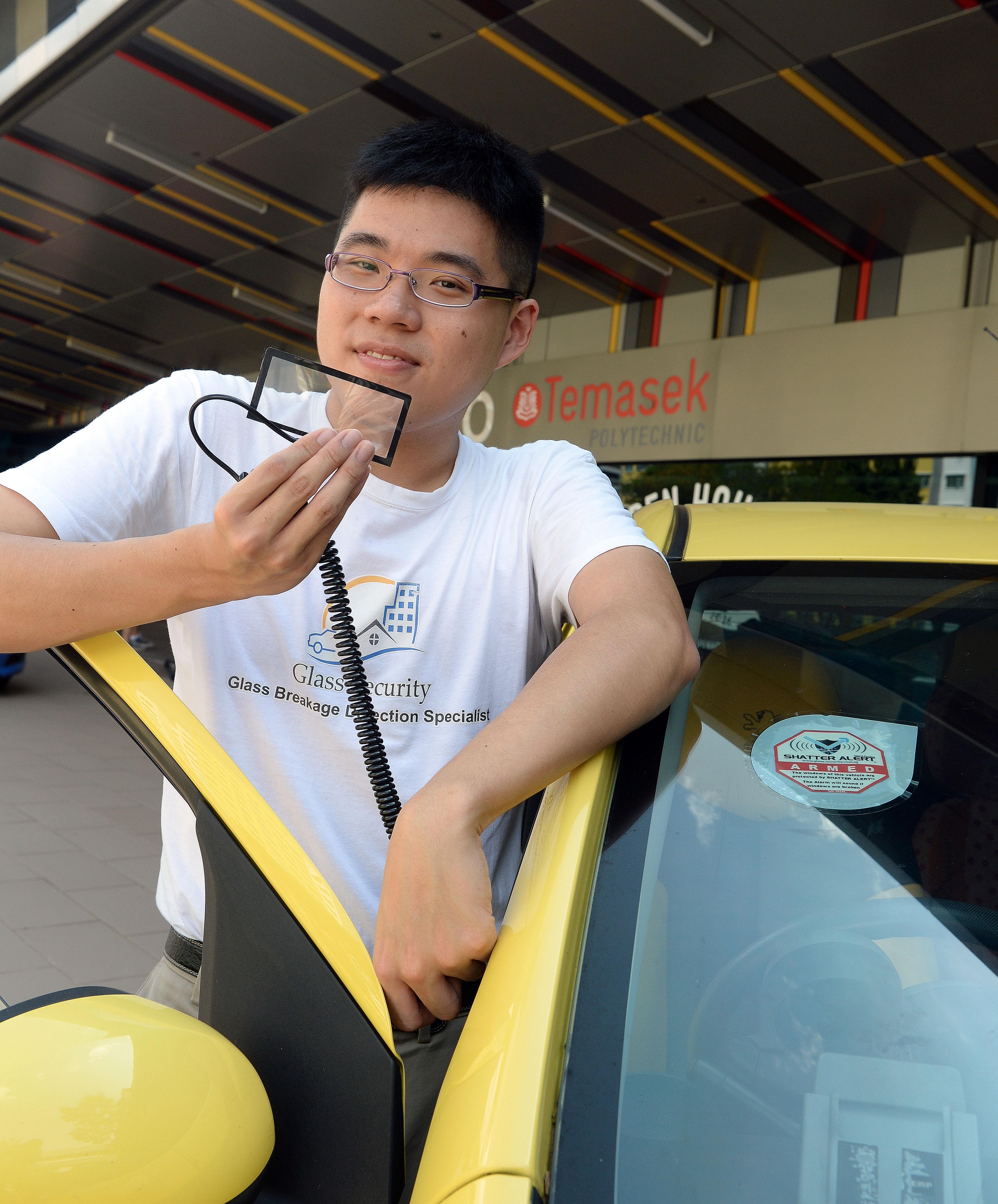 Temasek Polytechnic graduate Luke Lim developed a sticker sensor that can detect cracks in surfaces like glass doors or window screens. Called Shatter Alert, his innovation is patent-pending