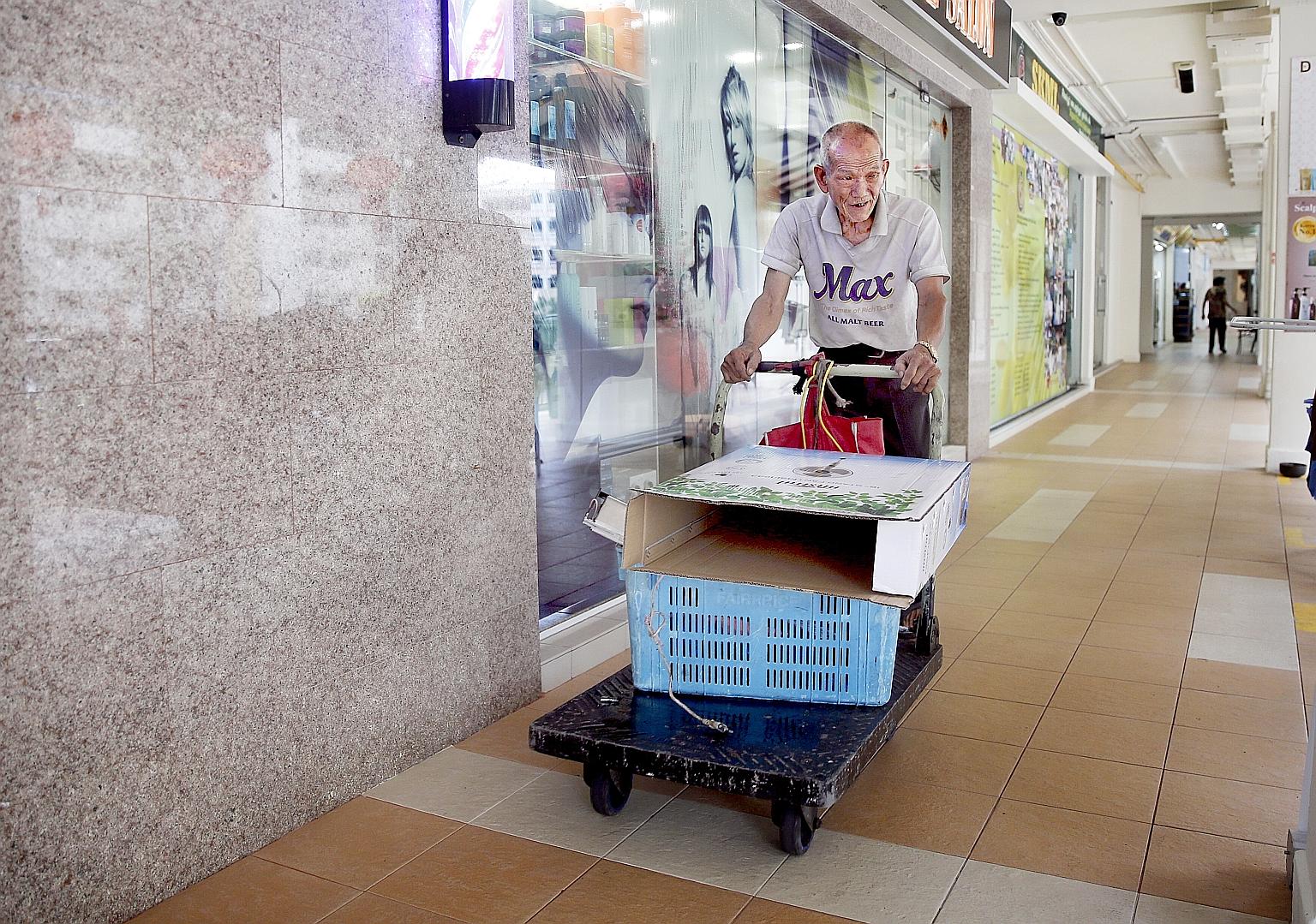 Mr Lee makes his runs at the blocks in Telok Blangah three or four times a week, collecting discarded items, which earn him up to $100 a month.