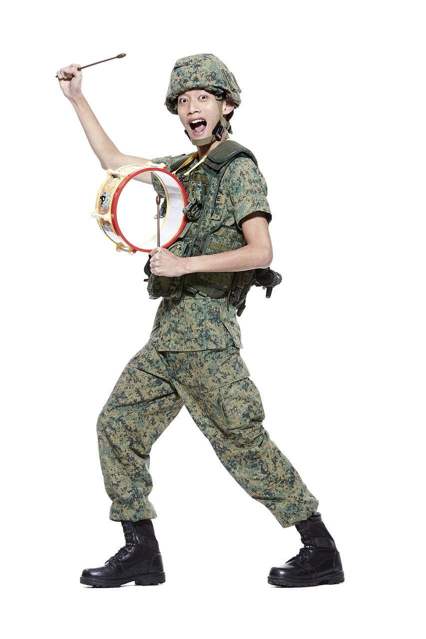 Noah Yap found fame playing IP Man in the first two instalments of Ah Boys To Men, the popular army movie series by Jack Neo. He enlisted in May 2014.