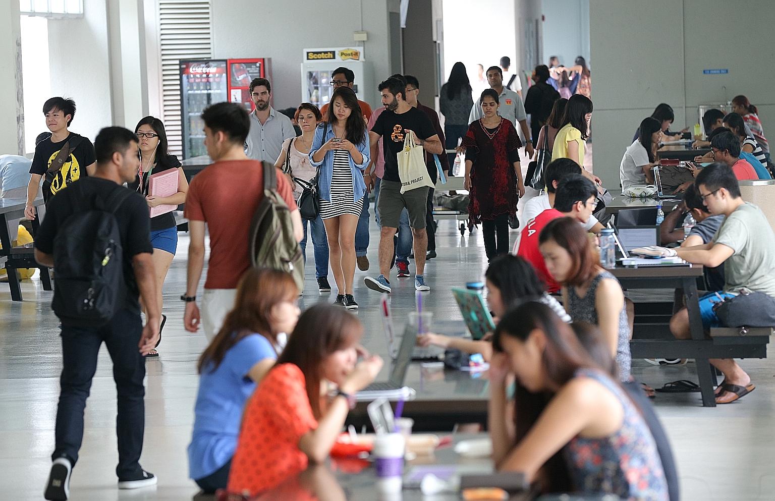 Those going to NTU this year can choose from seven double-major courses that combine arts, social science subjects and business, and lead to a Bachelor of Arts with honours in both majors. The university will offer between 30 and 50 places for each p