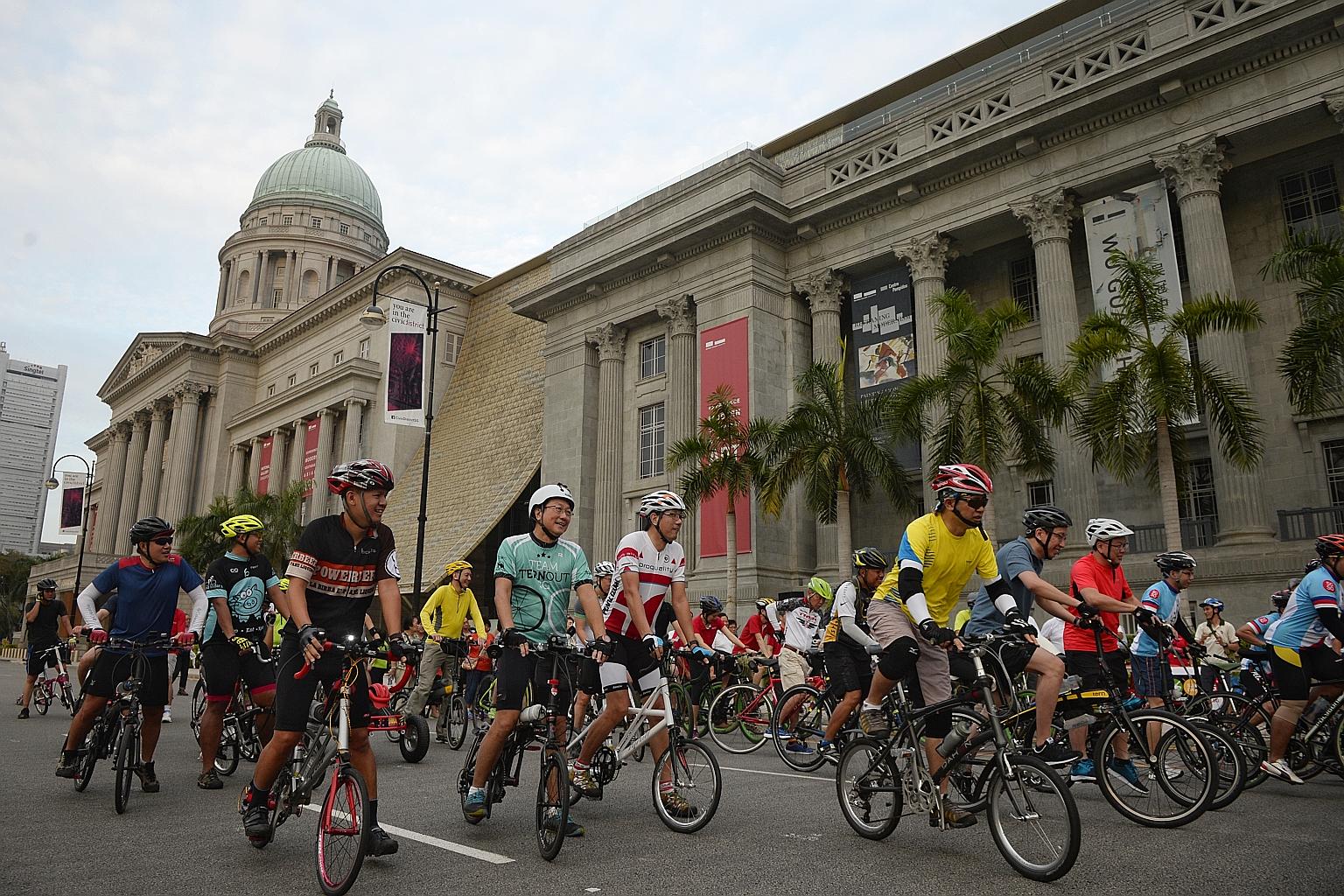 Cyclists enjoying a ride along St Andrew's Road in front of the National Gallery yesterday in the second Car-Free Sunday.